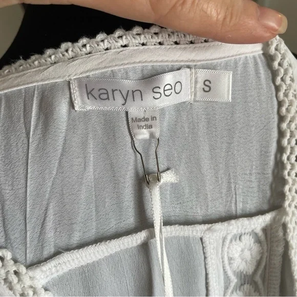 Anthropologie Karyn Seo White Short Sleeve Embroidered Swing Top! Small. - Picture 9 of 12